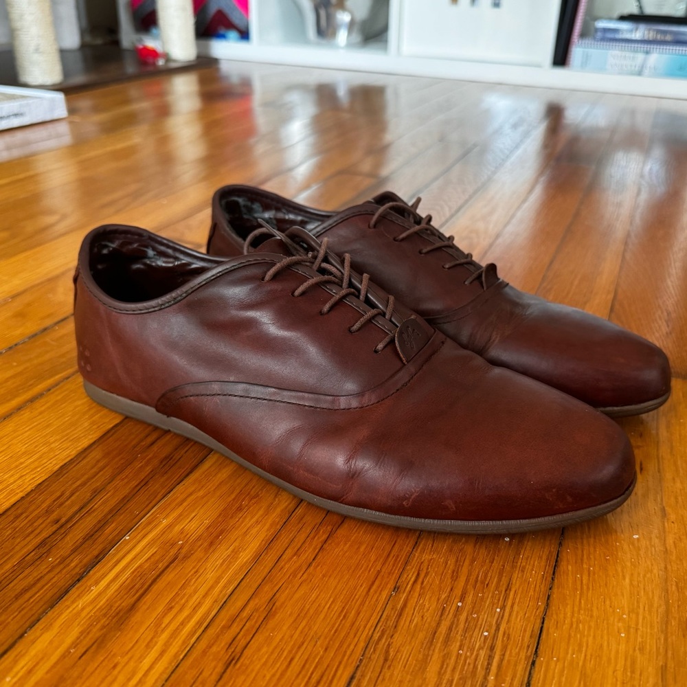 Gravis Dylan Laced Mahogany 10.5